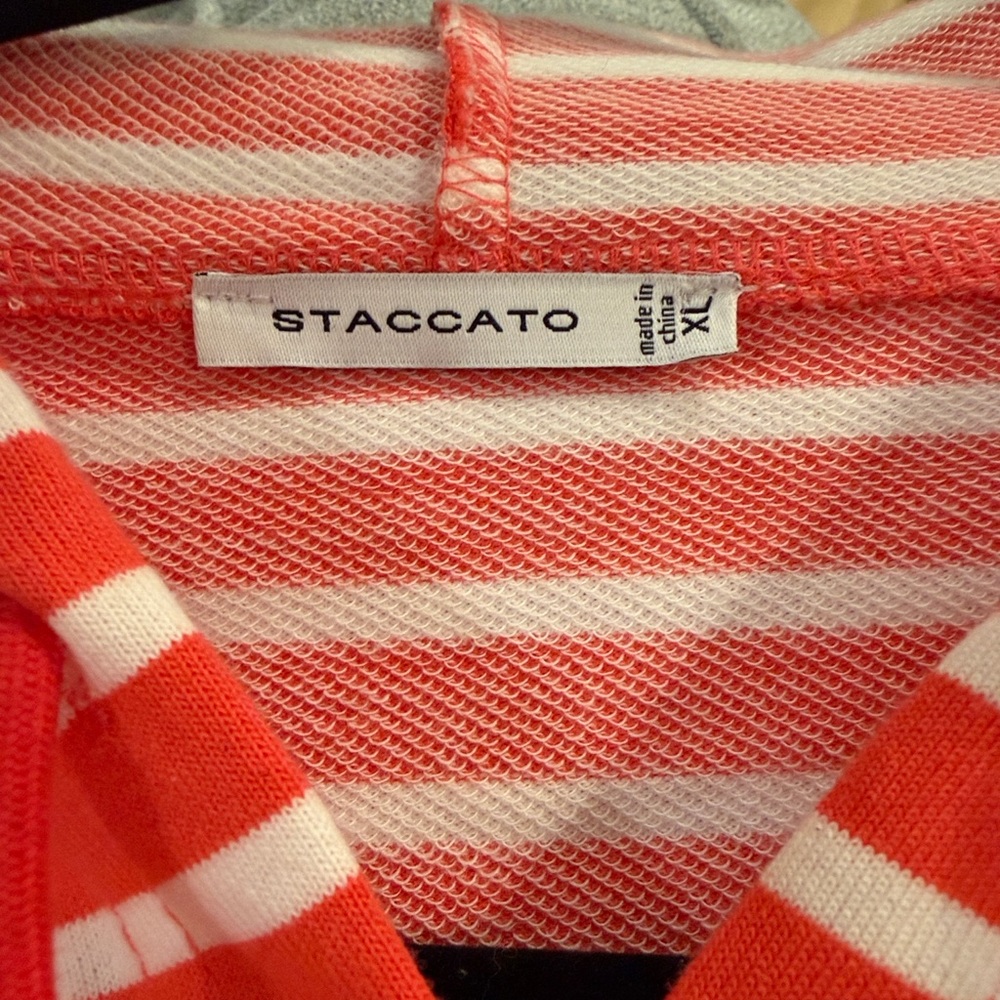 Staccato Short Sleeve Hoodie XL - Picture 3 of 3